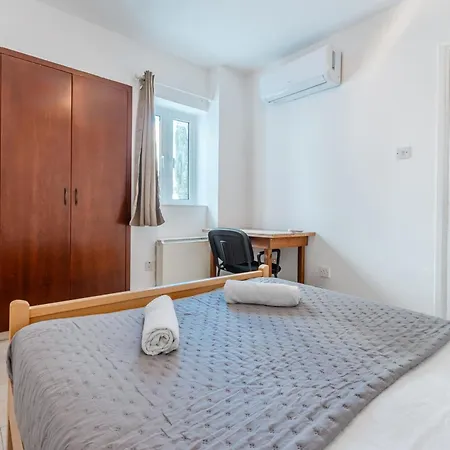 Privatunterkunft Andreas Beachfront *